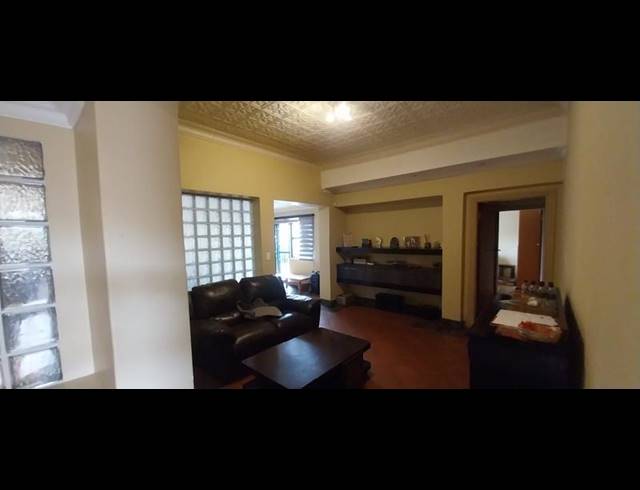 3 BEDROOM HOUSE FOR SALE IN KENSINGTON